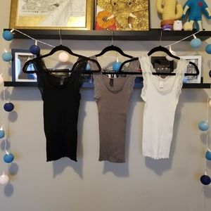 Set of 3 Banana Republic cotton lace tank tops